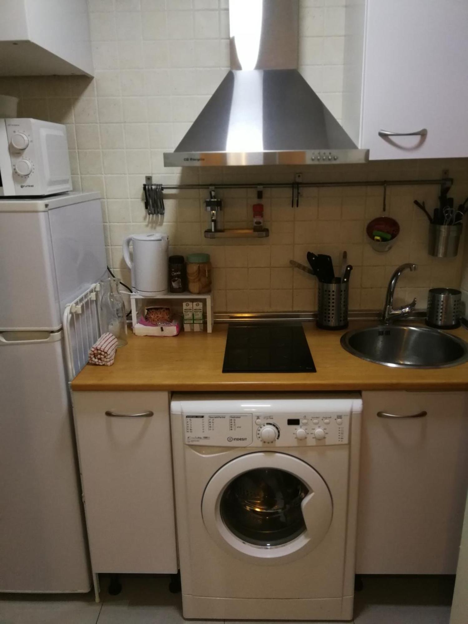 Microloft En Lavapies, 15 Metros Lejlighed Madrid Eksteriør billede