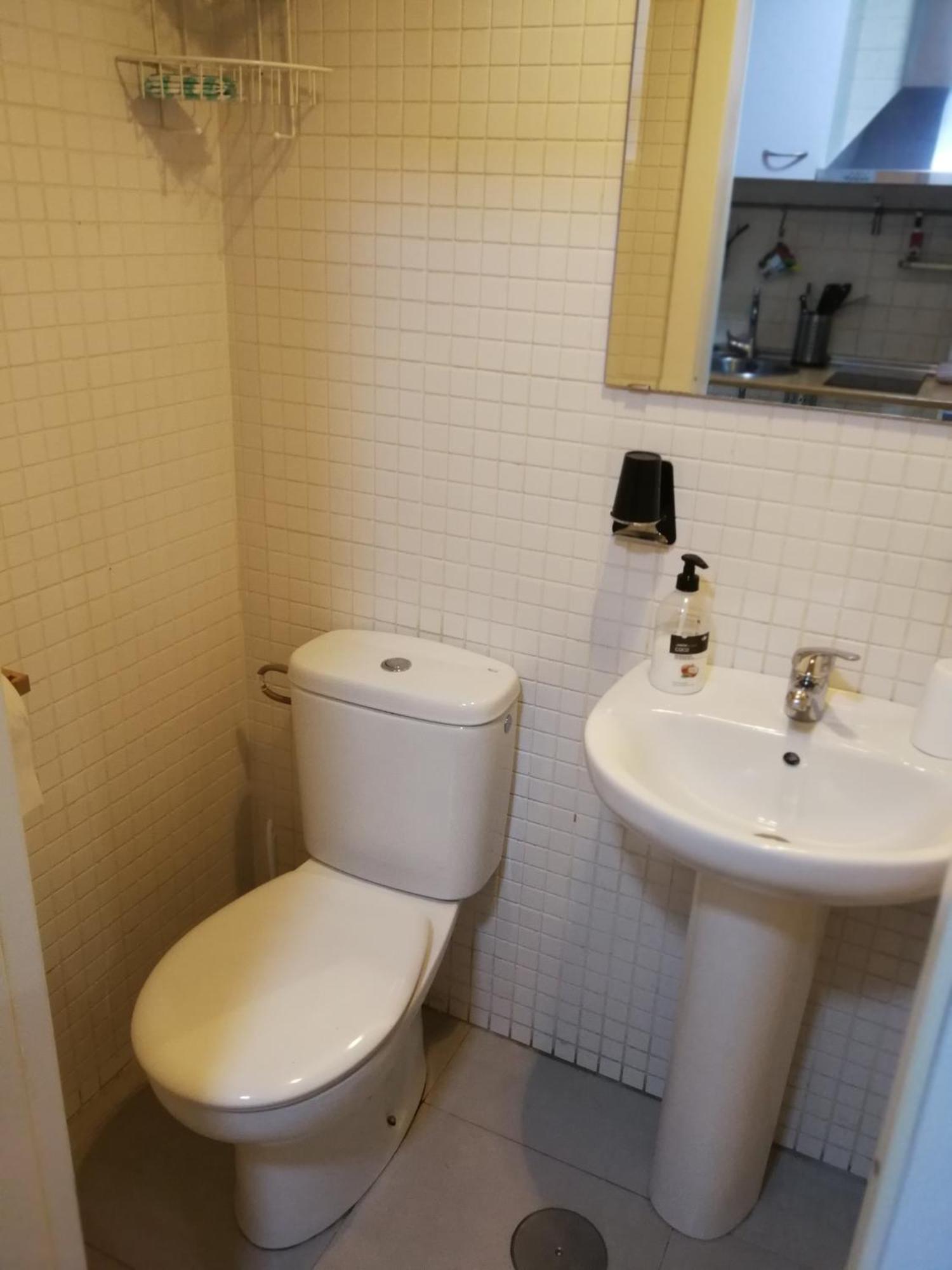 Microloft En Lavapies, 15 Metros Lejlighed Madrid Eksteriør billede